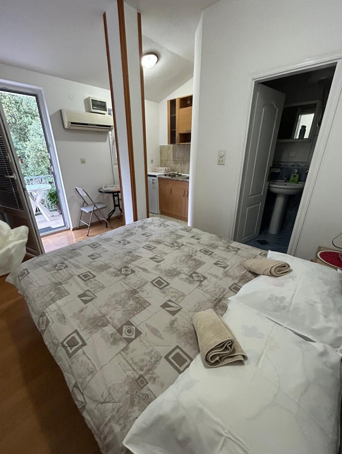 Lazarus Bigova Apartments Tivat Extérieur photo